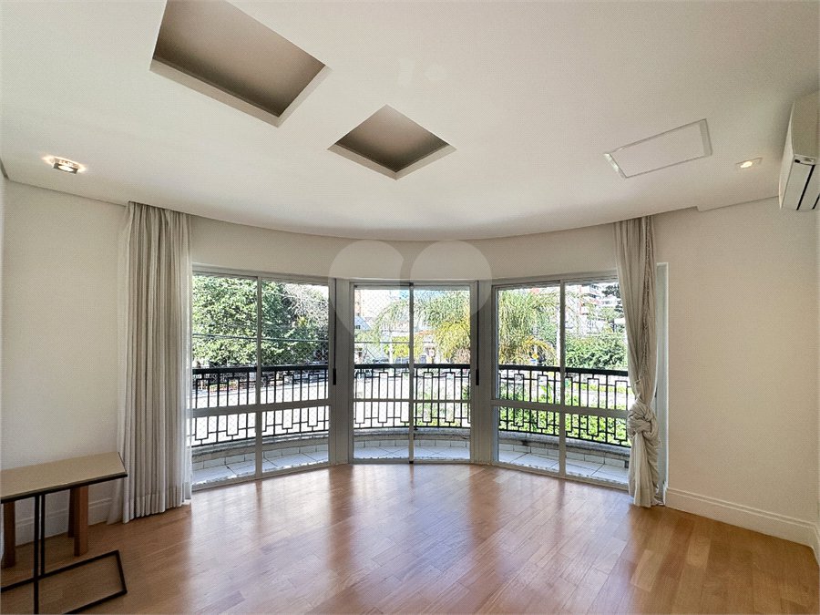 Casa à venda com 4 suítes no condomínio Quadra Real Campo Belo, São Paulo - SP