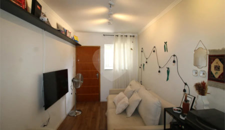 Casa à venda com 2 quartos no condomínio Pauliceia, São Paulo - SP