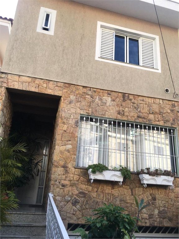 Sobrado à venda com 3 quartos, sendo 1 suíte, em Tremembé, São Paulo, SP