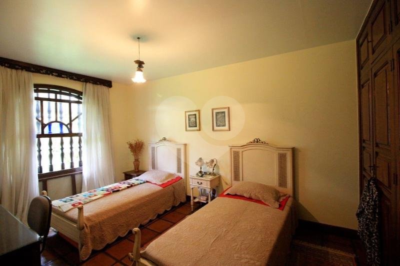 Casa Térrea à venda com 4 quartos, sendo 1 suíte, em City Boaçava, São Paulo, SP