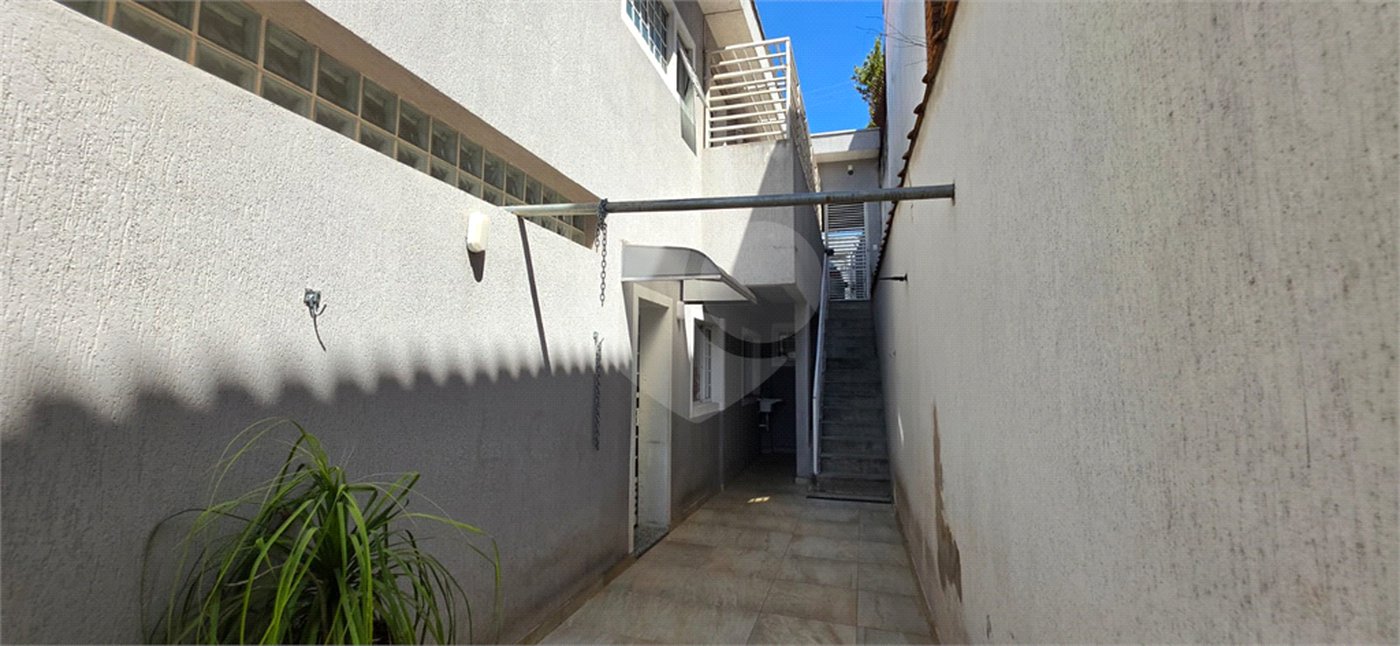 Casa Térrea à venda ou para alugar com 8 quartos, sendo 4 suítes, em Vila Pereira Barreto, São Paulo, SP