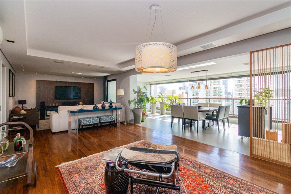 Apartamento à venda com 3 suítes em Chácara Santo Antônio (zona Sul), São Paulo, SP