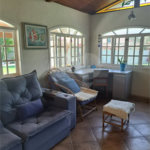 Casa Ampla com 5 Dormitórios, Piscina e Lazer Completo em Terreno de 1.260 m²