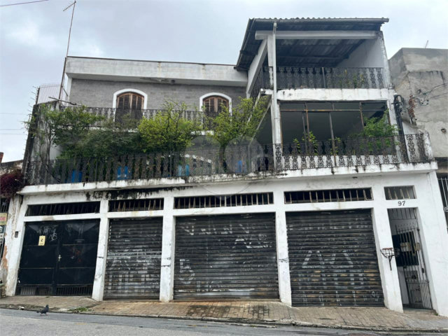 Sobrado à venda com 3 quartos, sendo 1 suíte, em Tremembé, São Paulo, SP