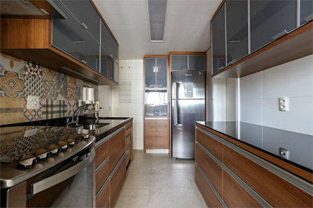 Apartamento à venda com 3 quartos, sendo 1 suíte, em Jardim das Acácias, São Paulo, SP