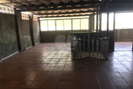 Casa à venda com 5 quartos em Campo Grande, Rio de Janeiro, RJ