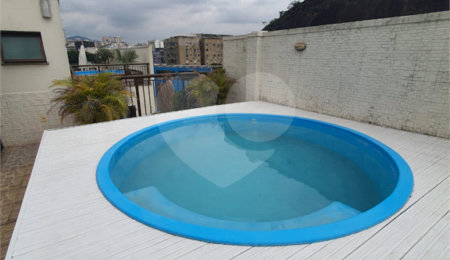 Cobertura à venda com 3 quartos, sendo 2 suítes,  em Tijuca, Rio de Janeiro, RJ