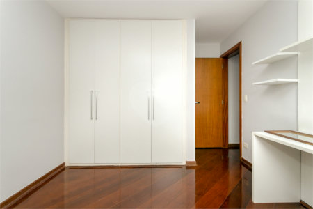 Apartamento à venda com 4 quartos, sendo 3 suítes, em Perdizes, São Paulo, SP