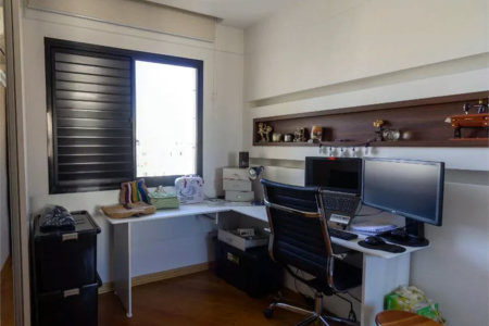Apartamento à venda com 4 quartos, sendo 2 suítes, em Cidade São Francisco, São Paulo, SP