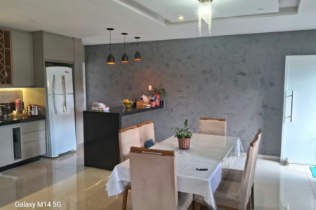 Casa à venda com 3 quartos, sendo 1 suíte, em Parque Terras de Santa Maria, Hortolândia, SP