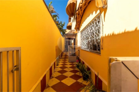 Sobrado à venda com 5 quartos, sendo 4 suítes, em Vila Galvão, Guarulhos, SP