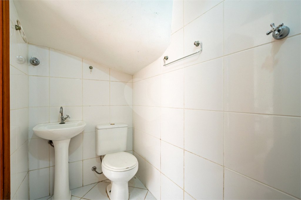 Casa de Vila à venda com 3 quartos, sendo 2 suítes, em Campo Belo, São Paulo, SP