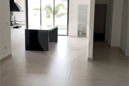 Casa à venda com 3 suítes no condomínio Portal de Bragança, Bragança Paulista - SP