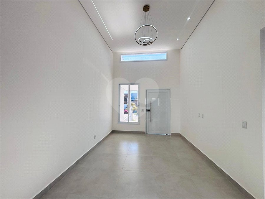 Casa à venda com 3 quartos, sendo 1 suíte, no condomínio Jardim Residencial Villagio Ipanema I, Sorocaba - SP
