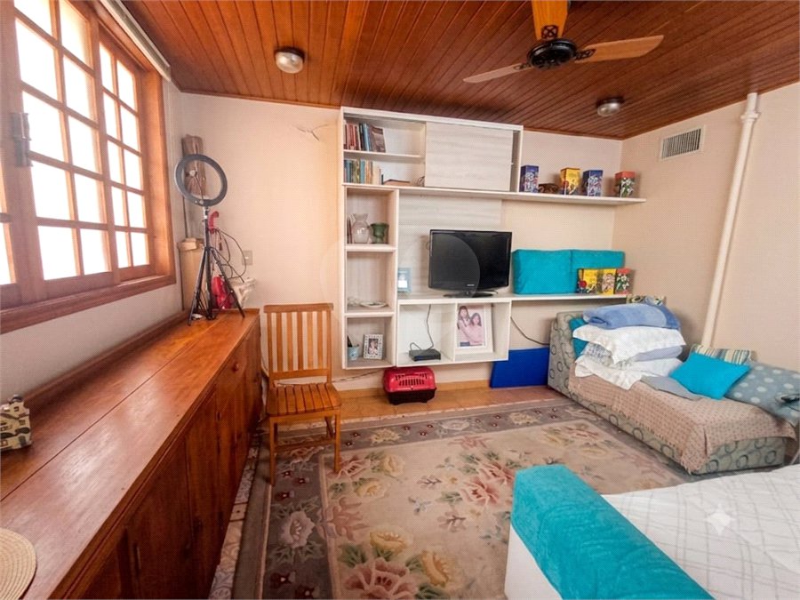Casa à venda com 4 quartos, sendo 1 suíte,  em Tijuca, Rio de Janeiro, RJ