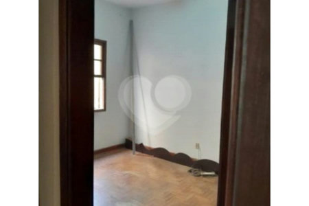 Apartamento à venda com 2 quartos em Guaiaúna, São Paulo, SP