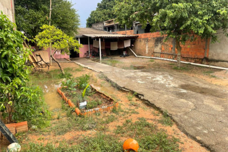 Casa à venda com 2 quartos em Jardim Devito, Votorantim, SP