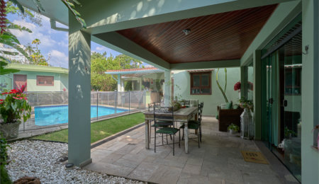 Casa Térrea à venda com 3 suítes em Granja Julieta, São Paulo, SP