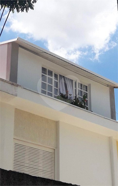 Casa à venda com 3 quartos, sendo 1 suíte,  em Jardim Aeroporto, São Paulo, SP