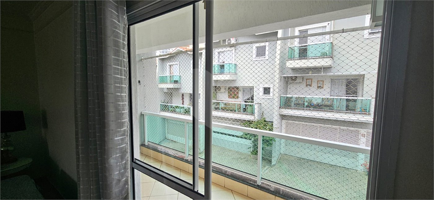 Casa à venda com 3 quartos, sendo 1 suíte, no condomínio Res Santa Inês, São Paulo - SP
