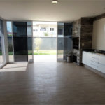Casa à venda com 3 suítes no condomínio Figueira Garden, Atibaia - SP