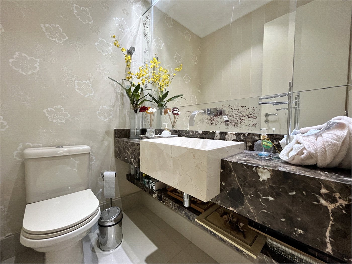 Apartamento à venda com 3 suítes em Jardim Portal da Colina, Sorocaba, SP