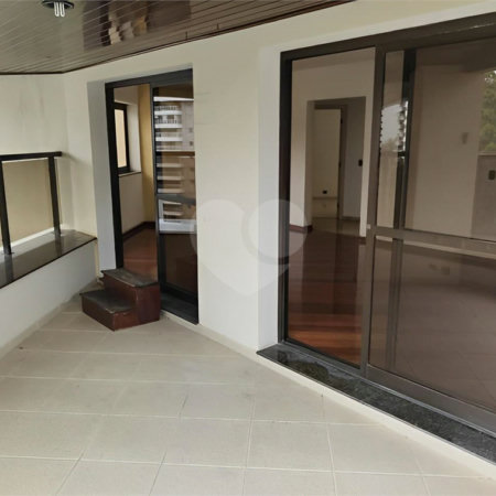 Apartamento à venda com 4 quartos, sendo 3 suítes, em Vila Andrade, São Paulo, SP