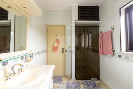 Sobrado à venda com 3 quartos, sendo 1 suíte, em Jardim Prudência, São Paulo, SP