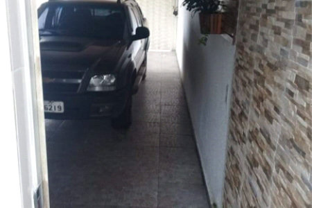 Casa à venda com 4 quartos, sendo 1 suíte,  em Parque Santa Rosa, Suzano, SP