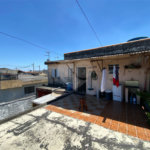 Sobrado à venda com 4 quartos em Jardim Cacique, Suzano, SP