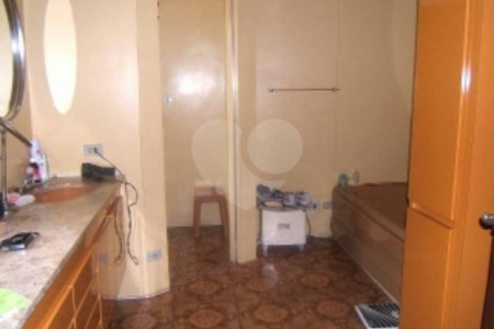 Casa de Vila à venda com 4 quartos, sendo 2 suítes, em Granja Julieta, São Paulo, SP