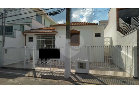 Casa à venda com 2 suítes em Jardim Franca, São Paulo, SP