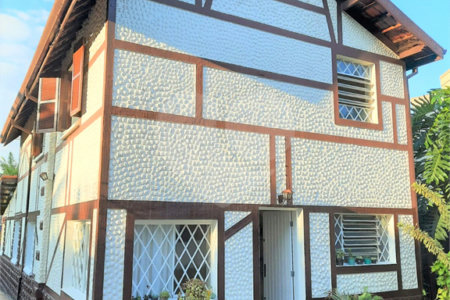 Sobrado à venda com 4 quartos, sendo 2 suítes, em Alto da Boa Vista, São Paulo, SP
