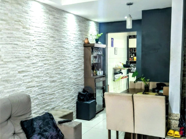 Casa à venda com 2 quartos no condomínio Villaggio Dona Regina, São Paulo - SP
