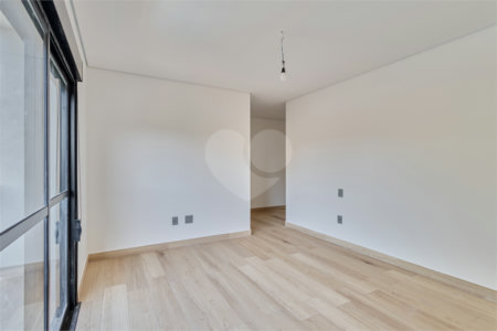 Casa à venda com 4 suítes no condomínio Villa Suiça, São Paulo - SP