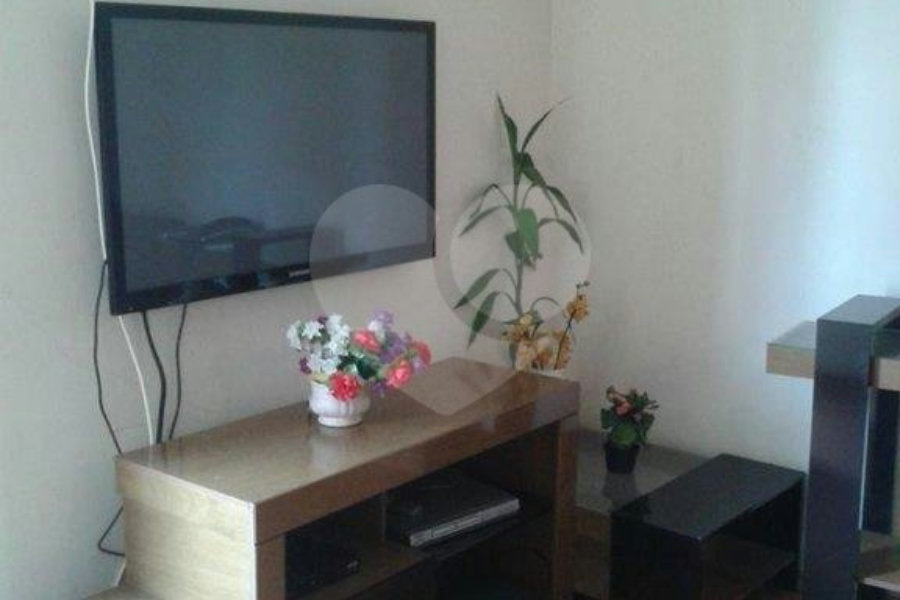 Sobrado à venda com 3 quartos em Santana, São Paulo, SP