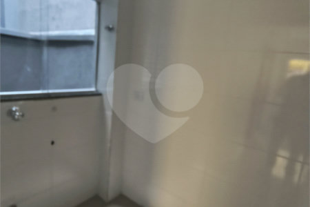 Apartamento à venda com 2 quartos em Vila Guilhermina, São Paulo, SP
