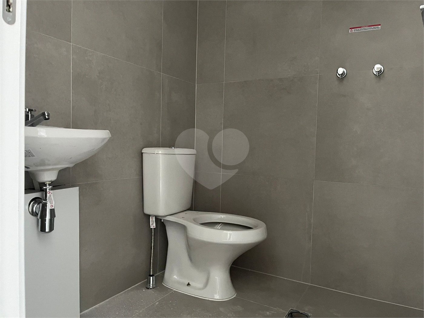 Apartamento à venda com 3 suítes em Campo Belo, São Paulo, SP