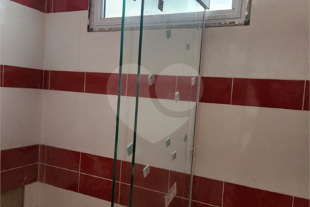 Casa à venda com 3 quartos, sendo 2 suítes, no condomínio Sollares, Araraquara - SP