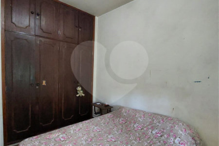 Casa à venda com 5 quartos, sendo 1 suíte, em Eldorado, São Paulo, SP