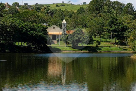 Casa à venda com 4 quartos, sendo 2 suítes, no condomínio Santo Antonio I, Itu - SP