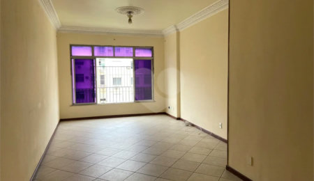 Apartamento à venda com 3 quartos, sendo 1 suíte,  em Tijuca, Rio de Janeiro, RJ