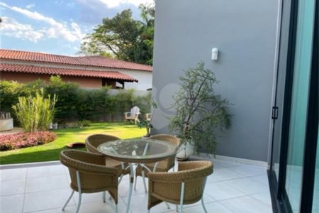 Casa à venda com 4 suítes no condomínio São Joaquim, Vinhedo - SP