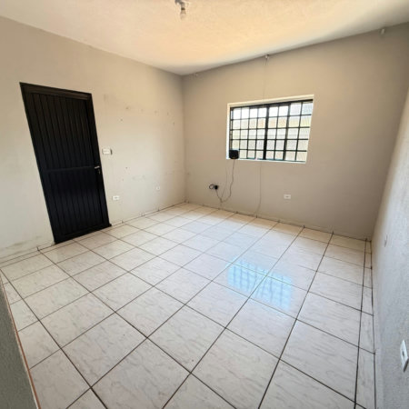 Casa à venda com 3 quartos, sendo 1 suíte,  em Santa Luzia, Três Lagoas, MS