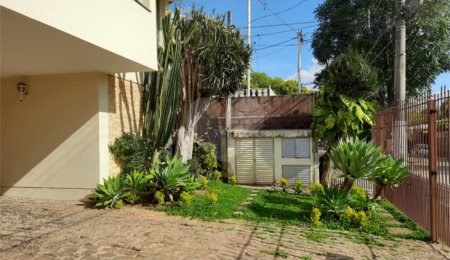 Casa à venda com 4 quartos, sendo 1 suíte,  em Parque Continental, São Paulo, SP
