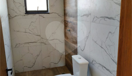 Casa à venda com 2 quartos no condomínio Águas de São Pedro, Mairiporã - SP