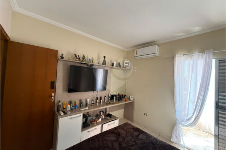 Casa à venda com 3 quartos em Jardim Moraes, Itaquaquecetuba, SP