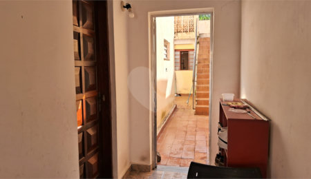 Sobrado à venda com 2 quartos, sendo 1 suíte, em Tremembé, São Paulo, SP