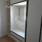 Apartamento à venda com 3 quartos, sendo 1 suíte,  em Vila Olímpia, São Paulo, SP