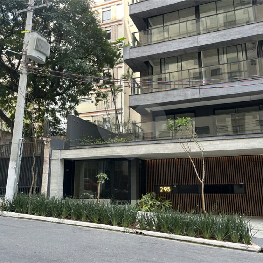 Apartamento à venda com 2 suítes em Cerqueira César, São Paulo, SP